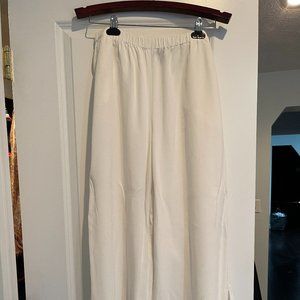 Eileen Fisher White Silk Wide Leg Crops, size M, lightly used